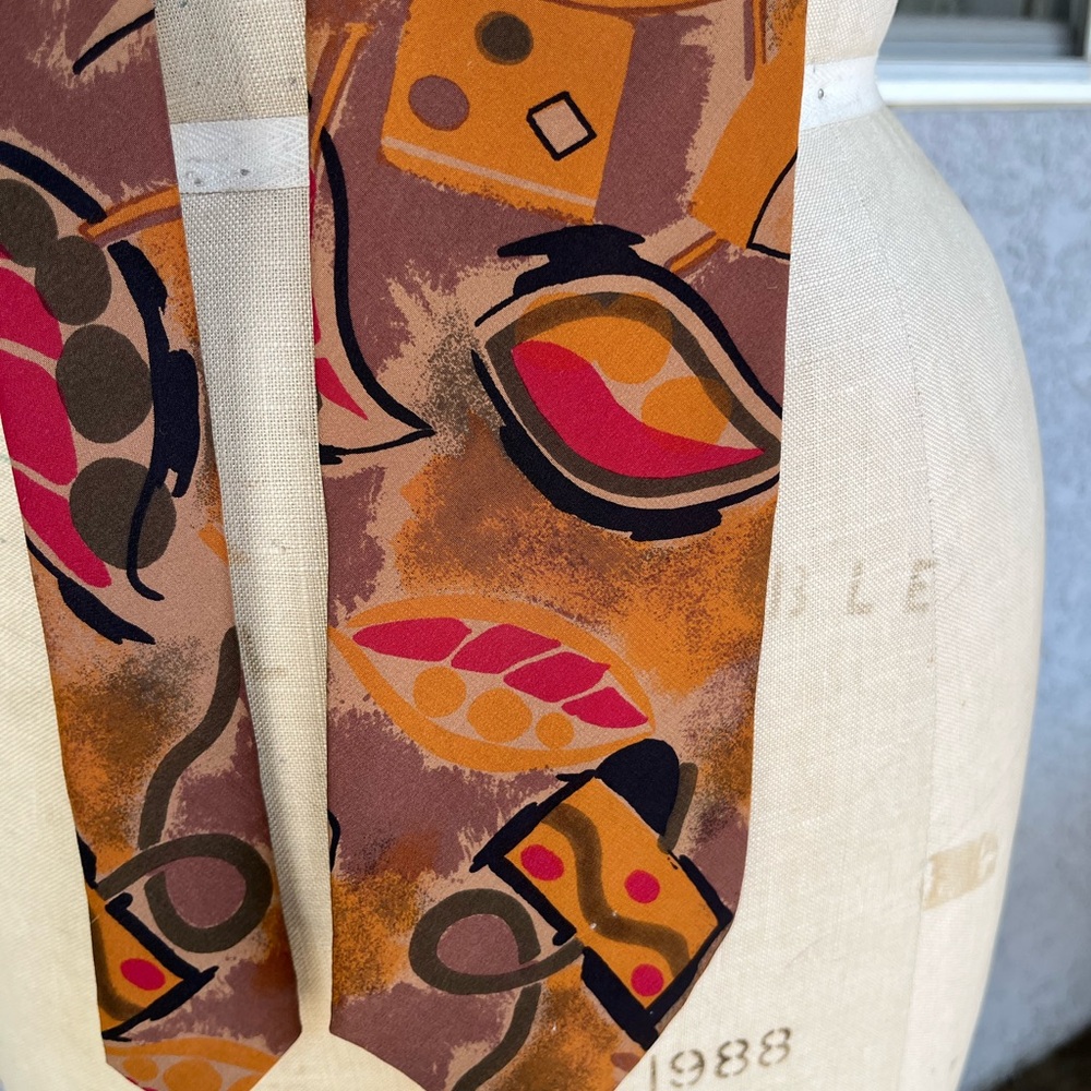 Giorgio Benelli Silk Italian Abstract Pattern Tie